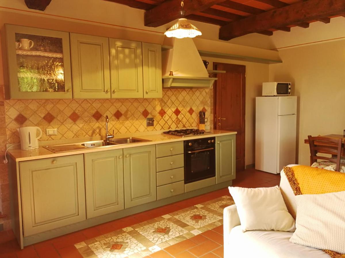 Montecarelli Residence Il Poggiolino מראה חיצוני תמונה